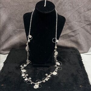 Chic Silver Disc Necklace